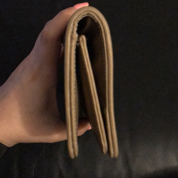 Faux python clutch - Picture 4 of 8